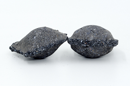 Silicon briquette